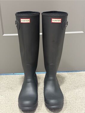 Hunter Black Original Tall Waterproof Rain Boots - Size 9 Excellent Condition